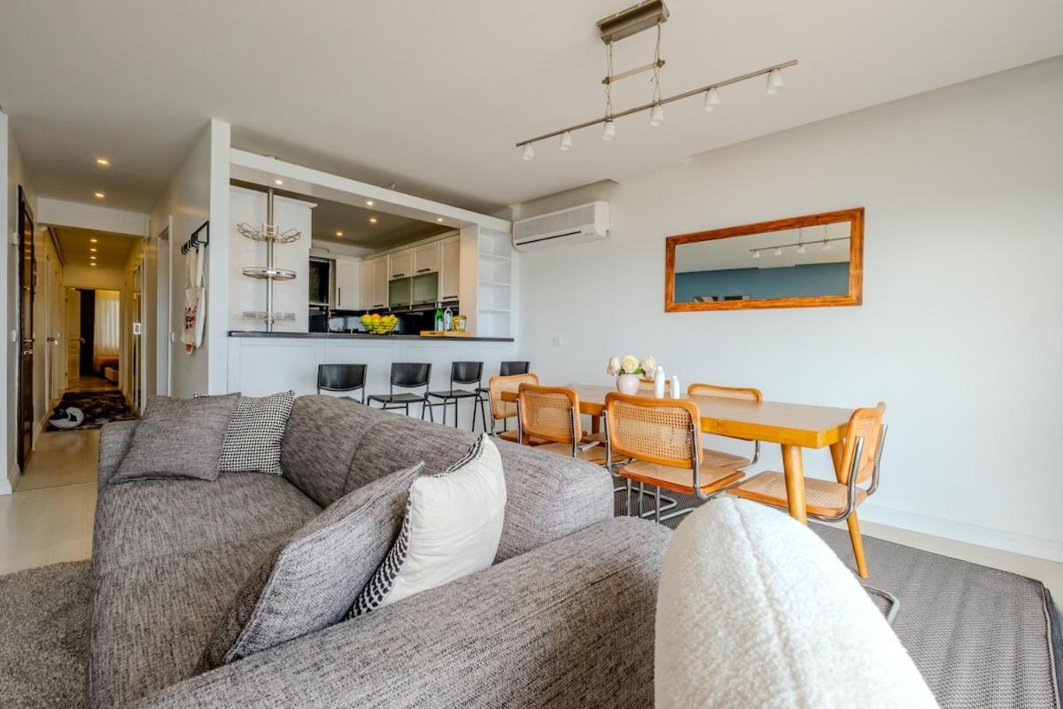 Bosphorus View With Spacious 3 Bedrooms Daire