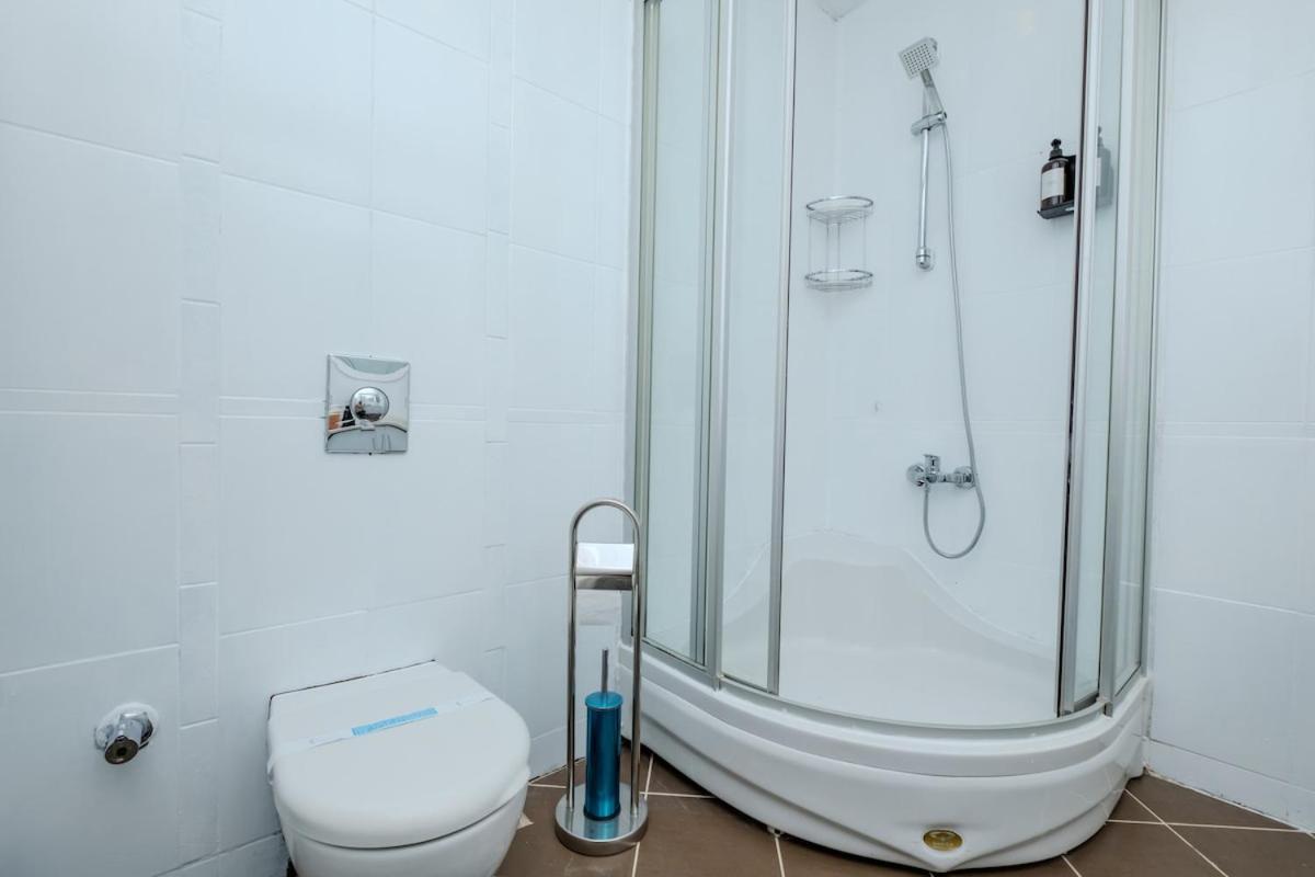 Daire Bosphorus View With Spacious 3 Bedrooms İstanbul