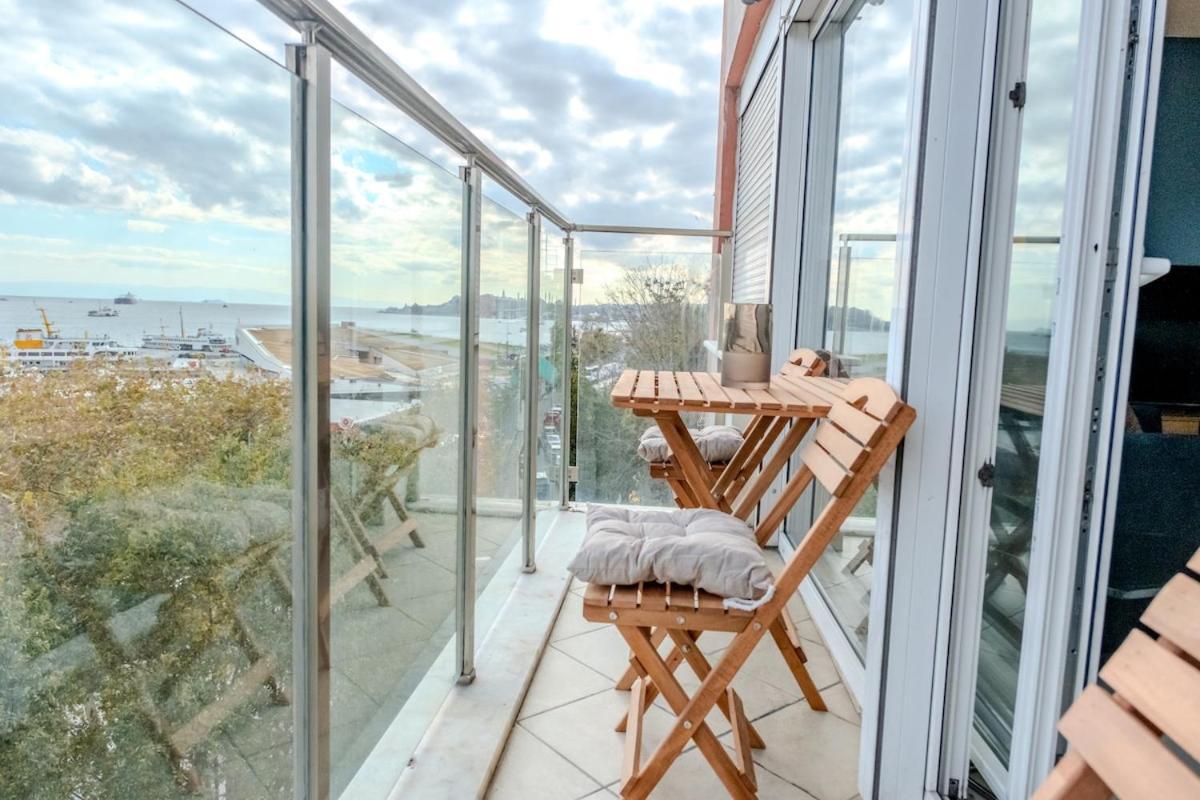 Bosphorus View With Spacious 3 Bedrooms Daire İstanbul
